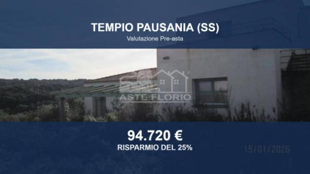 casa indipendente in vendita a Tempio Pausania in zona Bassacutena