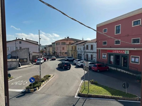 casa indipendente in vendita a Thiesi