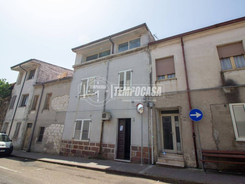 casa indipendente in vendita a Thiesi