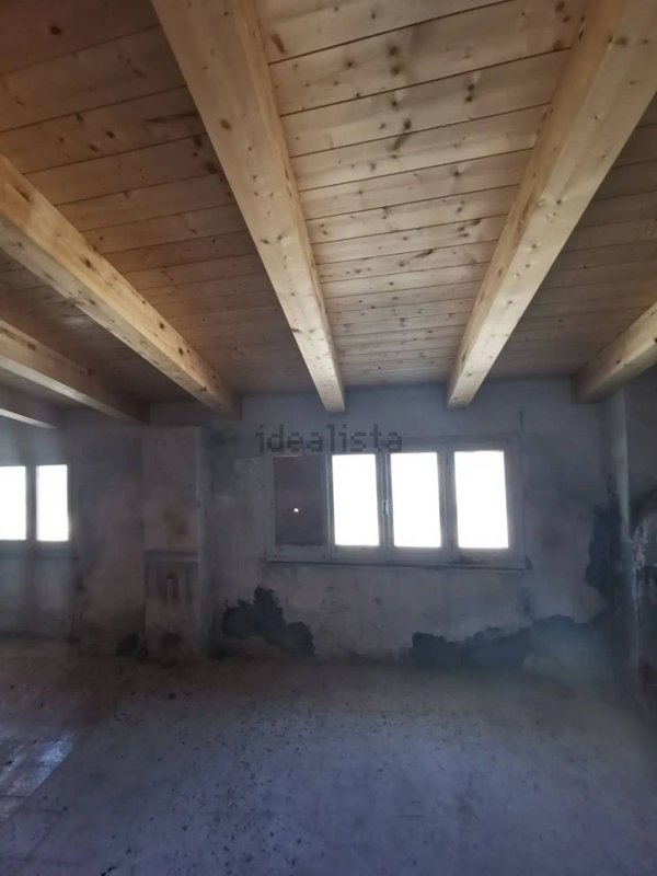 quadrivano in vendita a Thiesi