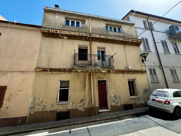 casa indipendente in vendita a Thiesi