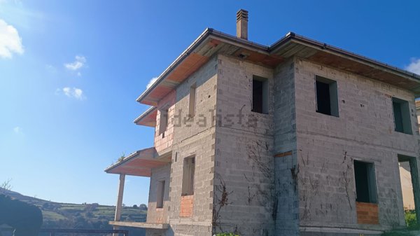 casa indipendente in vendita a Thiesi