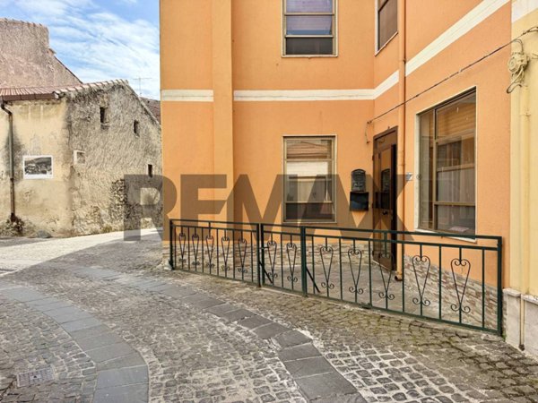 casa indipendente in vendita a Thiesi
