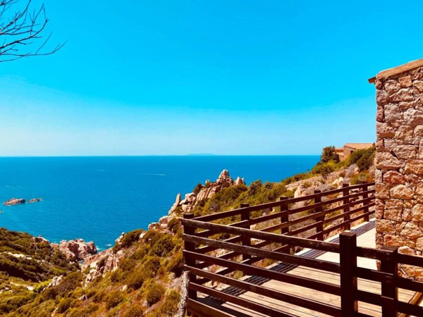 casa indipendente in vendita a Trinità d'Agultu e Vignola in zona Costa Paradiso