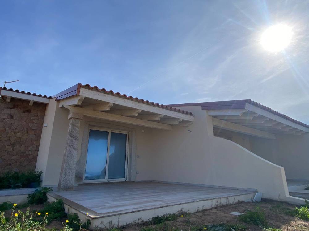 casa indipendente in vendita a Trinità d'Agultu e Vignola in zona Isola Rossa