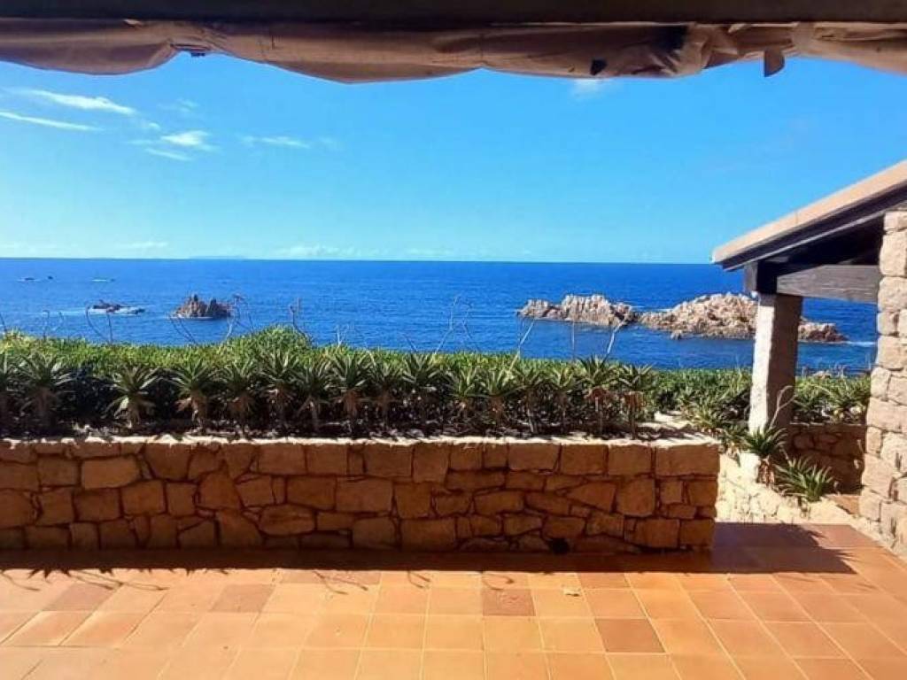 casa indipendente in vendita a Trinità d'Agultu e Vignola in zona Costa Paradiso