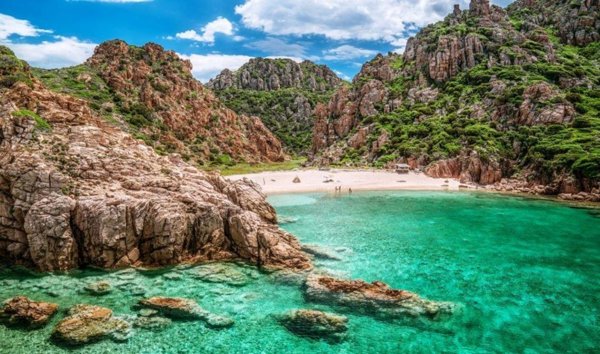casa indipendente in vendita a Trinità d'Agultu e Vignola in zona Costa Paradiso