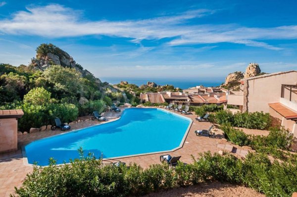 appartamento in vendita a Trinità d'Agultu e Vignola in zona Costa Paradiso