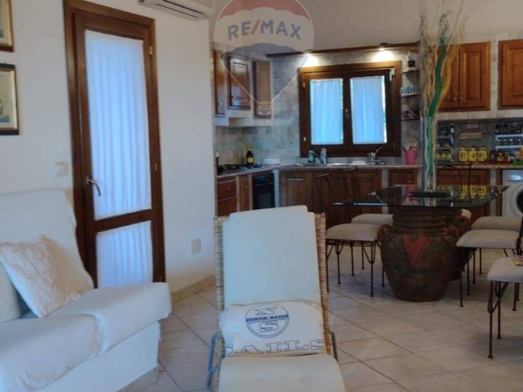 casa indipendente in vendita a Trinità d'Agultu e Vignola in zona Costa Paradiso