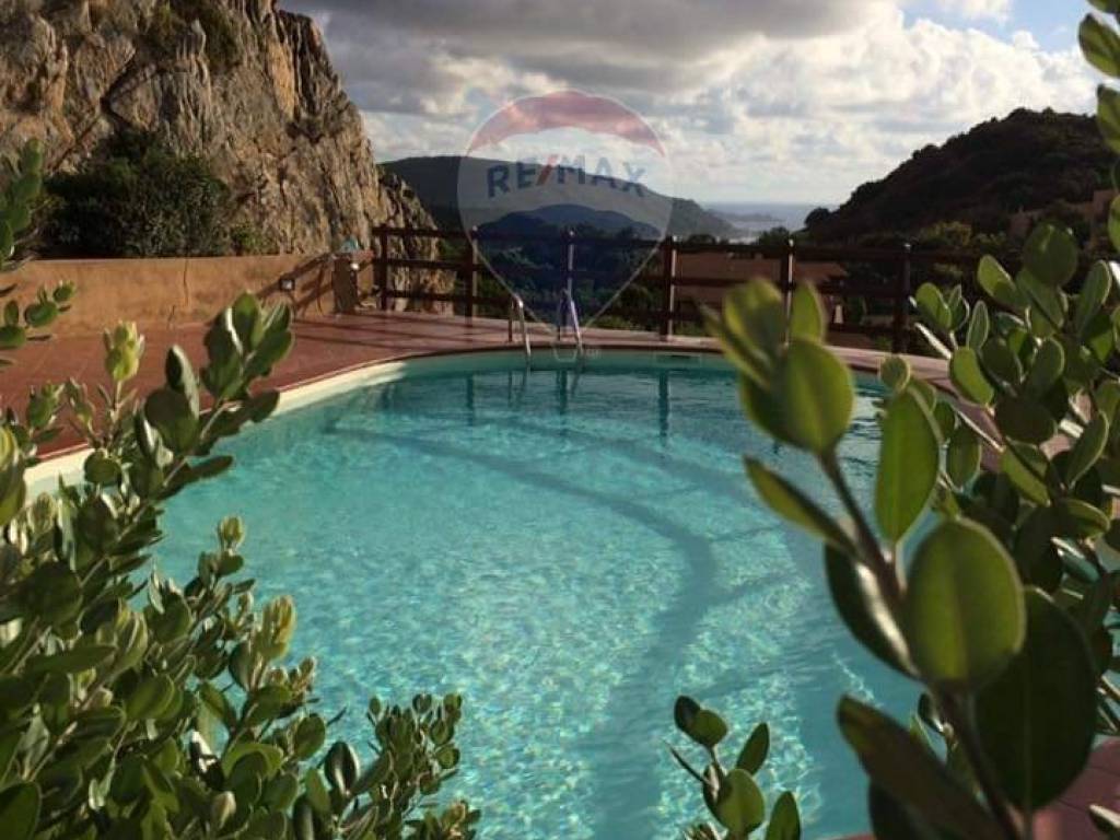 casa indipendente in vendita a Trinità d'Agultu e Vignola in zona Costa Paradiso