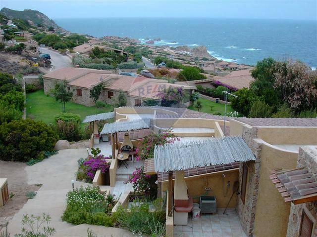 casa indipendente in vendita a Trinità d'Agultu e Vignola in zona Costa Paradiso