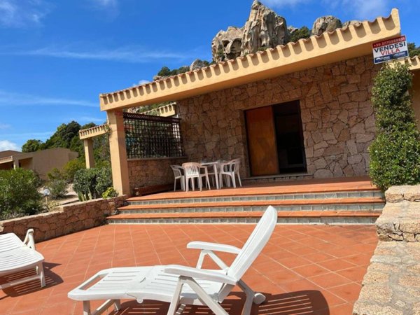 appartamento in vendita a Trinità d'Agultu e Vignola in zona Costa Paradiso