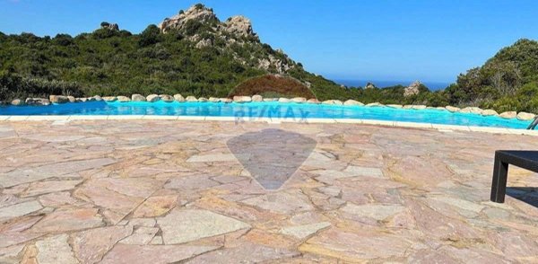 casa indipendente in vendita a Trinità d'Agultu e Vignola in zona Costa Paradiso