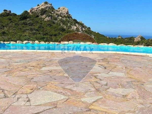 casa indipendente in vendita a Trinità d'Agultu e Vignola in zona Costa Paradiso