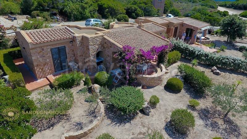 casa indipendente in vendita a Trinità d'Agultu e Vignola in zona Costa Paradiso