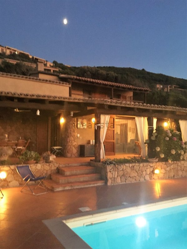 casa indipendente in vendita a Trinità d'Agultu e Vignola