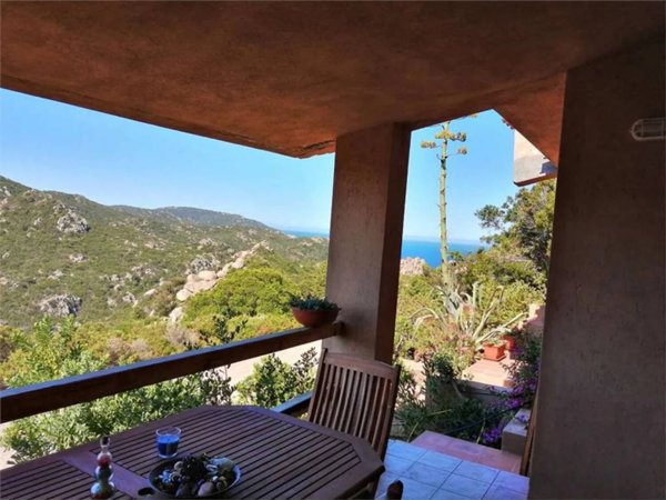 appartamento in vendita a Trinità d'Agultu e Vignola in zona Costa Paradiso