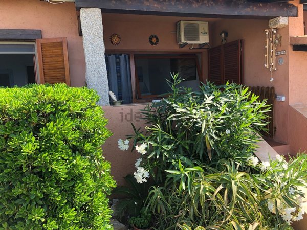 casa indipendente in vendita a Trinità d'Agultu e Vignola