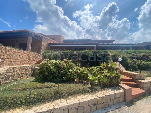 casa indipendente in vendita a Trinità d'Agultu e Vignola in zona Costa Paradiso