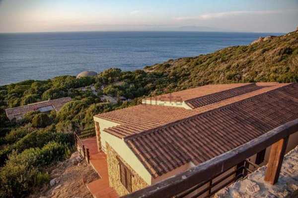 casa indipendente in vendita a Trinità d'Agultu e Vignola in zona Costa Paradiso