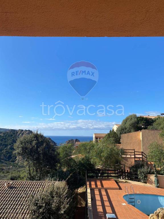 appartamento in vendita a Trinità d'Agultu e Vignola in zona Costa Paradiso