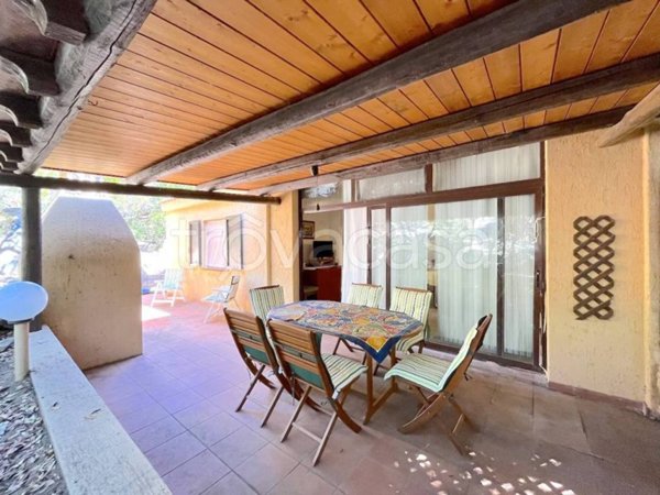 casa indipendente in vendita a Trinità d'Agultu e Vignola in zona Costa Paradiso