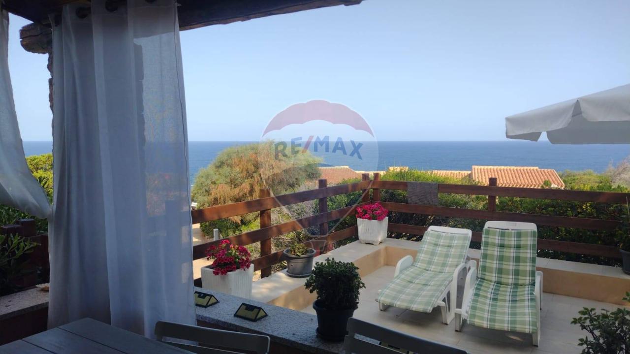 casa indipendente in vendita a Trinità d'Agultu e Vignola in zona Costa Paradiso