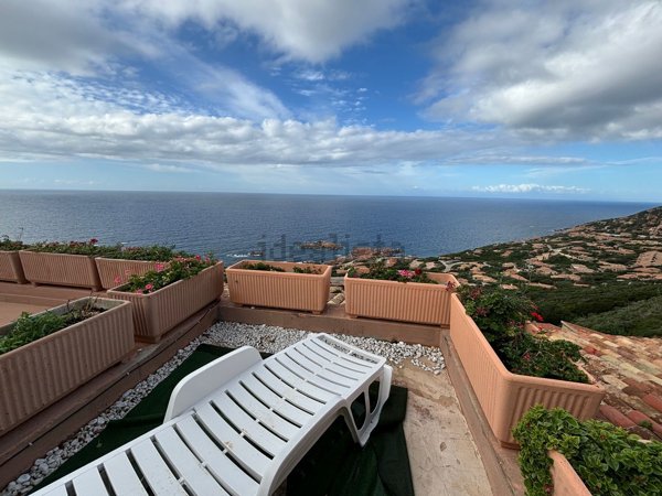 appartamento in vendita a Trinità d'Agultu e Vignola in zona Costa Paradiso