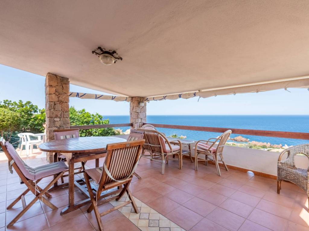casa indipendente in vendita a Trinità d'Agultu e Vignola in zona Costa Paradiso