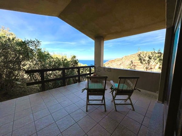 casa indipendente in vendita a Trinità d'Agultu e Vignola in zona Costa Paradiso