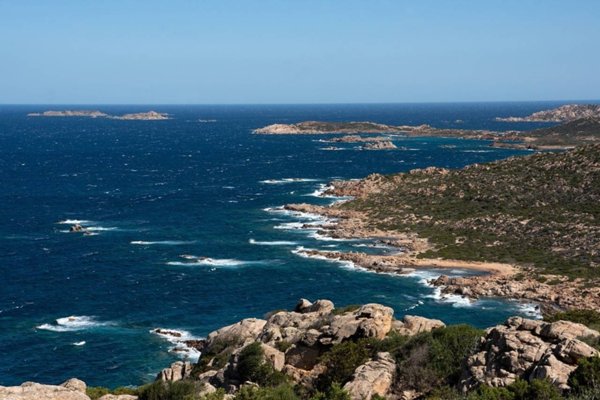 casa indipendente in vendita a Trinità d'Agultu e Vignola in zona Costa Paradiso