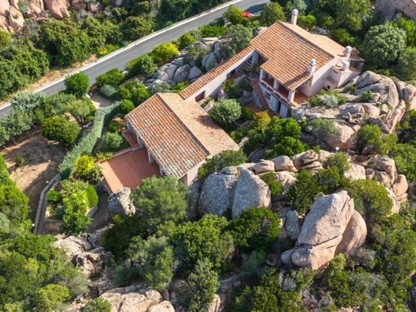 casa indipendente in vendita a Trinità d'Agultu e Vignola in zona Costa Paradiso