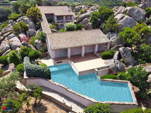 casa indipendente in vendita a Trinità d'Agultu e Vignola in zona Costa Paradiso