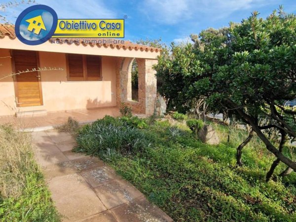 casa indipendente in vendita a Trinità d'Agultu e Vignola in zona Costa Paradiso