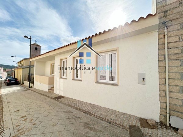 casa indipendente in vendita a Trinità d'Agultu e Vignola