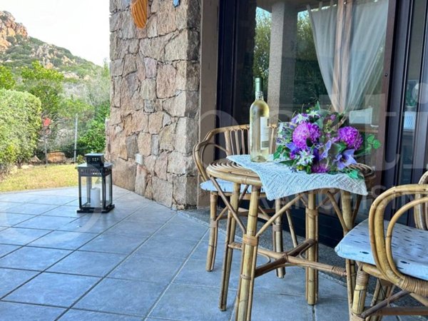 casa indipendente in vendita a Trinità d'Agultu e Vignola in zona Costa Paradiso