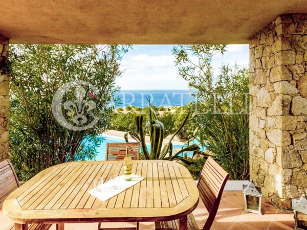 casa indipendente in vendita a Trinità d'Agultu e Vignola in zona Costa Paradiso