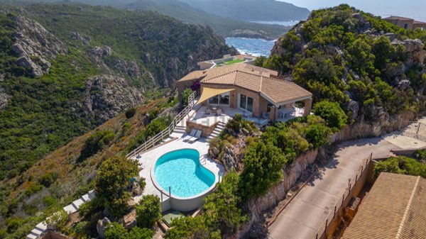casa indipendente in vendita a Trinità d'Agultu e Vignola in zona Costa Paradiso