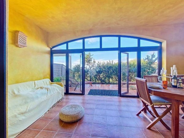 appartamento in vendita a Trinità d'Agultu e Vignola in zona Paduledda