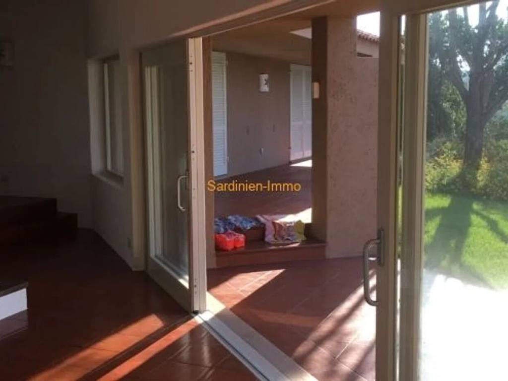 casa indipendente in vendita a Trinità d'Agultu e Vignola