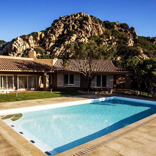 casa indipendente in vendita a Trinità d'Agultu e Vignola
