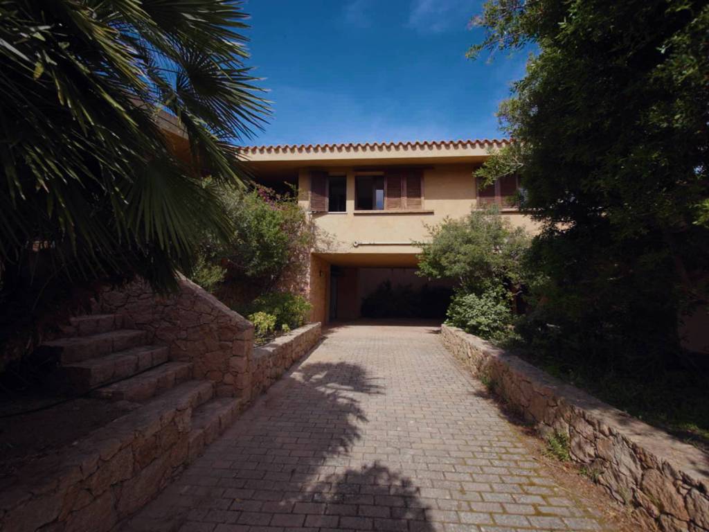 casa indipendente in vendita a Trinità d'Agultu e Vignola in zona Costa Paradiso