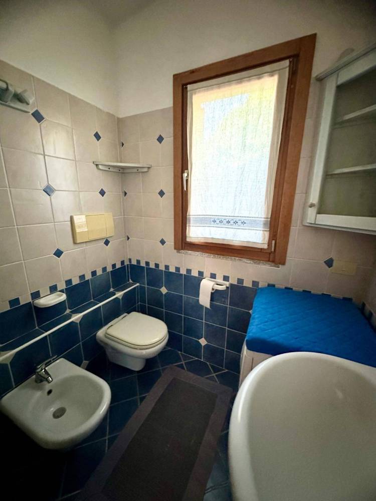 casa indipendente in vendita a Trinità d'Agultu e Vignola