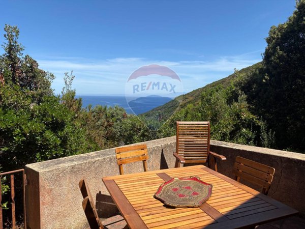 appartamento in vendita a Trinità d'Agultu e Vignola in zona Costa Paradiso