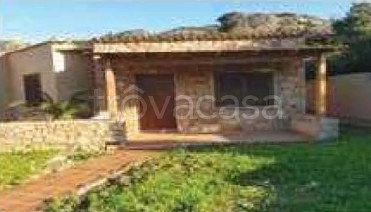 appartamento in vendita a Trinità d'Agultu e Vignola in zona Costa Paradiso