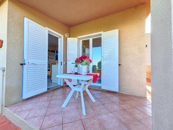 casa indipendente in vendita a Trinità d'Agultu e Vignola in zona Costa Paradiso