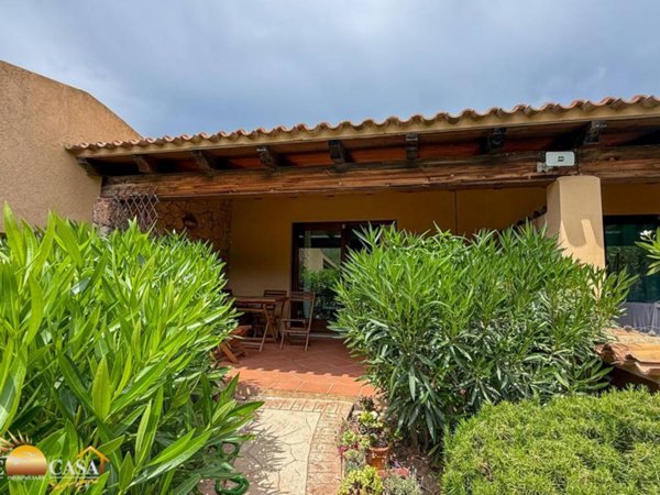casa indipendente in vendita a Trinità d'Agultu e Vignola in zona Costa Paradiso