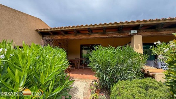 casa indipendente in vendita a Trinità d'Agultu e Vignola in zona Costa Paradiso