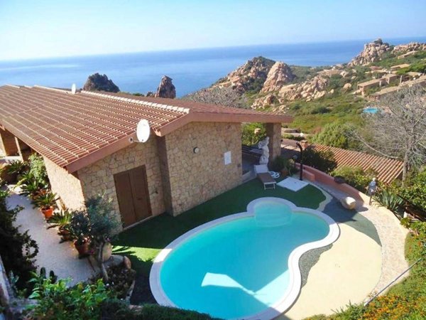 casa indipendente in vendita a Trinità d'Agultu e Vignola in zona Costa Paradiso
