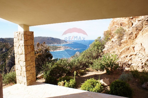 casa indipendente in vendita a Trinità d'Agultu e Vignola in zona Costa Paradiso